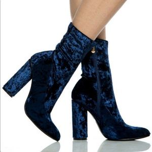 Winter velvet boots
